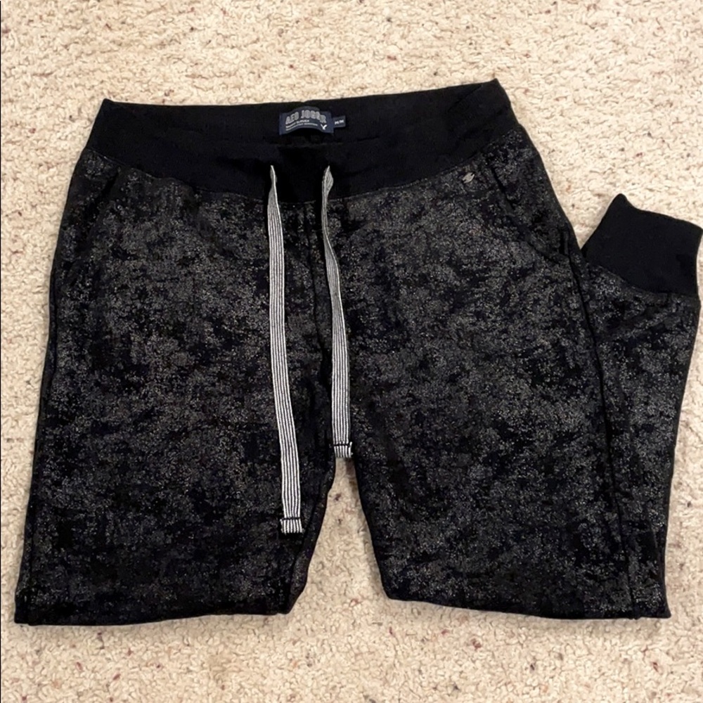American Eagle Joggers